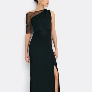 MARELLA Elegant Black One-Shoulder Gown